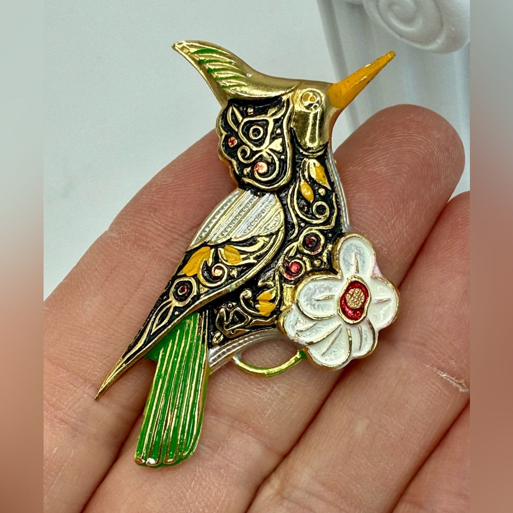 Vintage Painted Damscene Hummingbird Brooch Gold Tone Made In Spain 2.25” - Picture 13 of 15